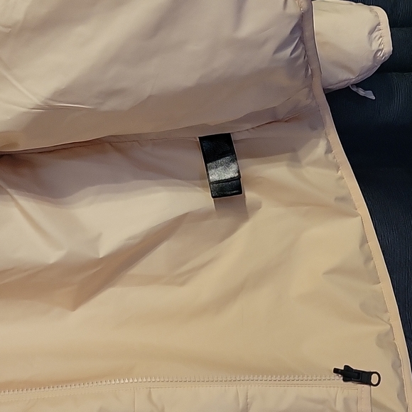 North Face Jacket - Picture 11 of 15